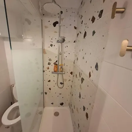Apartamento En Rez-de-chaussee De Maison