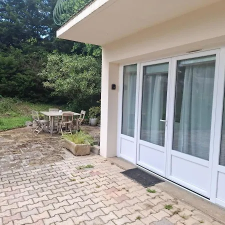 En Rez-de-chaussee De Maison アパート *