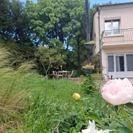 En Rez-de-chaussee De Maison *