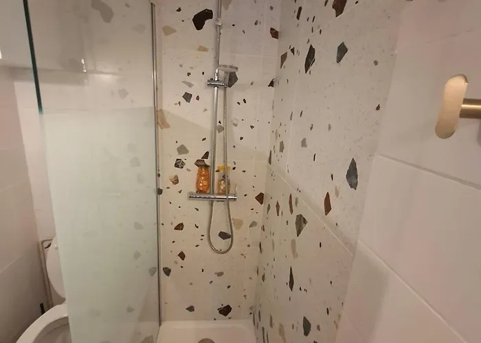 Apartmán En Rez-de-chaussee De Maison