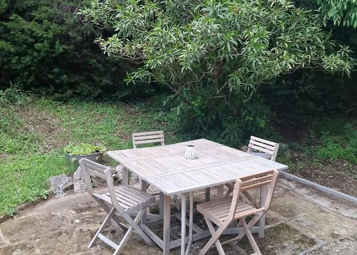 En Rez-de-chaussee De Maison Apartmán *