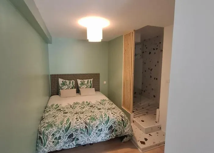 En Rez-de-chaussee De Maison Apartmán